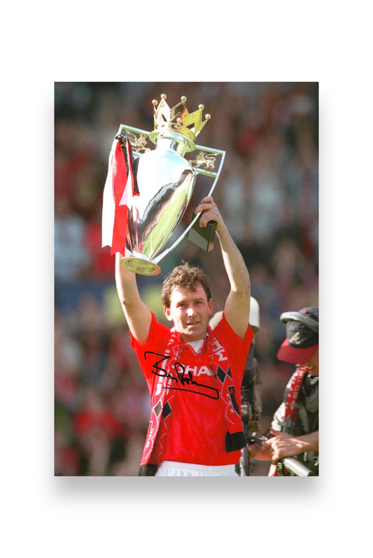 Bryan Robson Signed 12x8 Photo- Manchester United 1992/93 Premier League